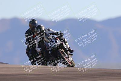 media/Nov-06-2023-Moto Forza (Mon) [[ce023d0744]]/3-Intermediate Group/Session 5 (Turn 9)/